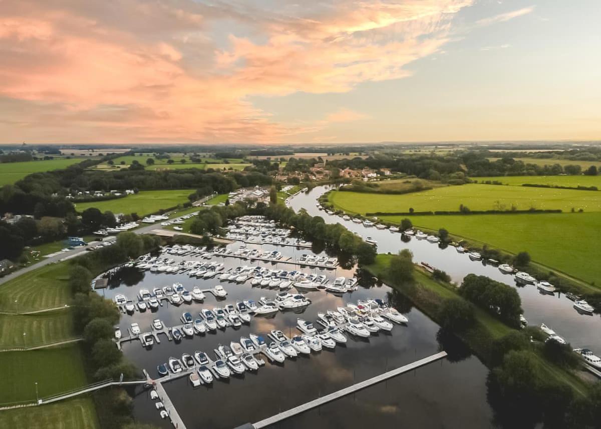 York Marina Hotel Naburn Exterior foto